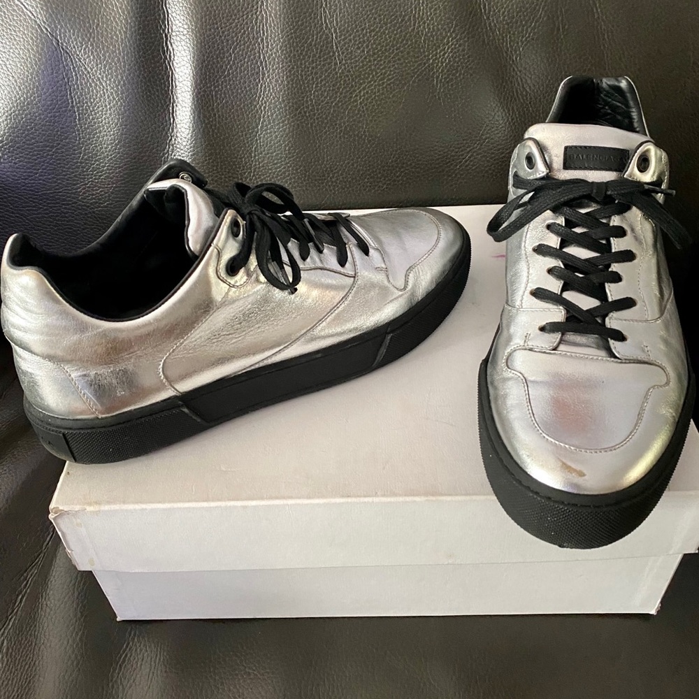 Balenciaga silver sneaker